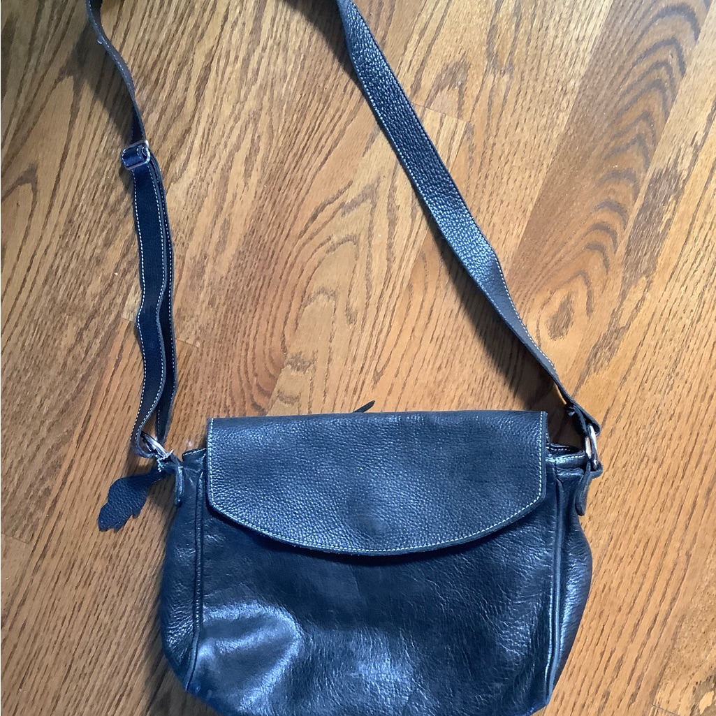 Vintage Roots Black Leather Crossbody Bag